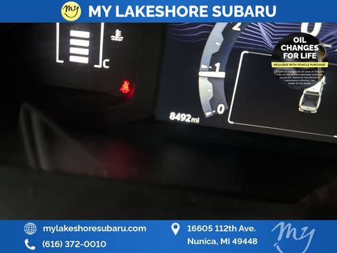 Used 2024 Toyota Tacoma SR w/ SR Upgrade Package AWD/4WD image 18