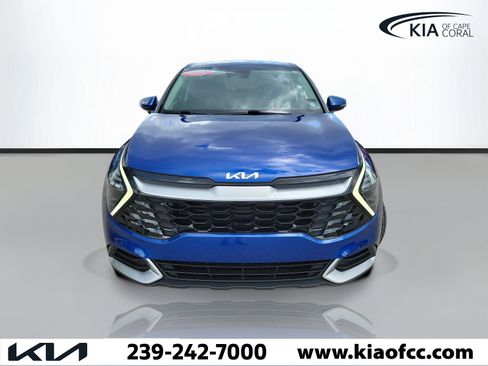 Certified 2024 Kia Sportage EX FWD image 2
