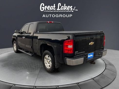Used 2011 Chevrolet Silverado 1500 LT AWD/4WD image 3