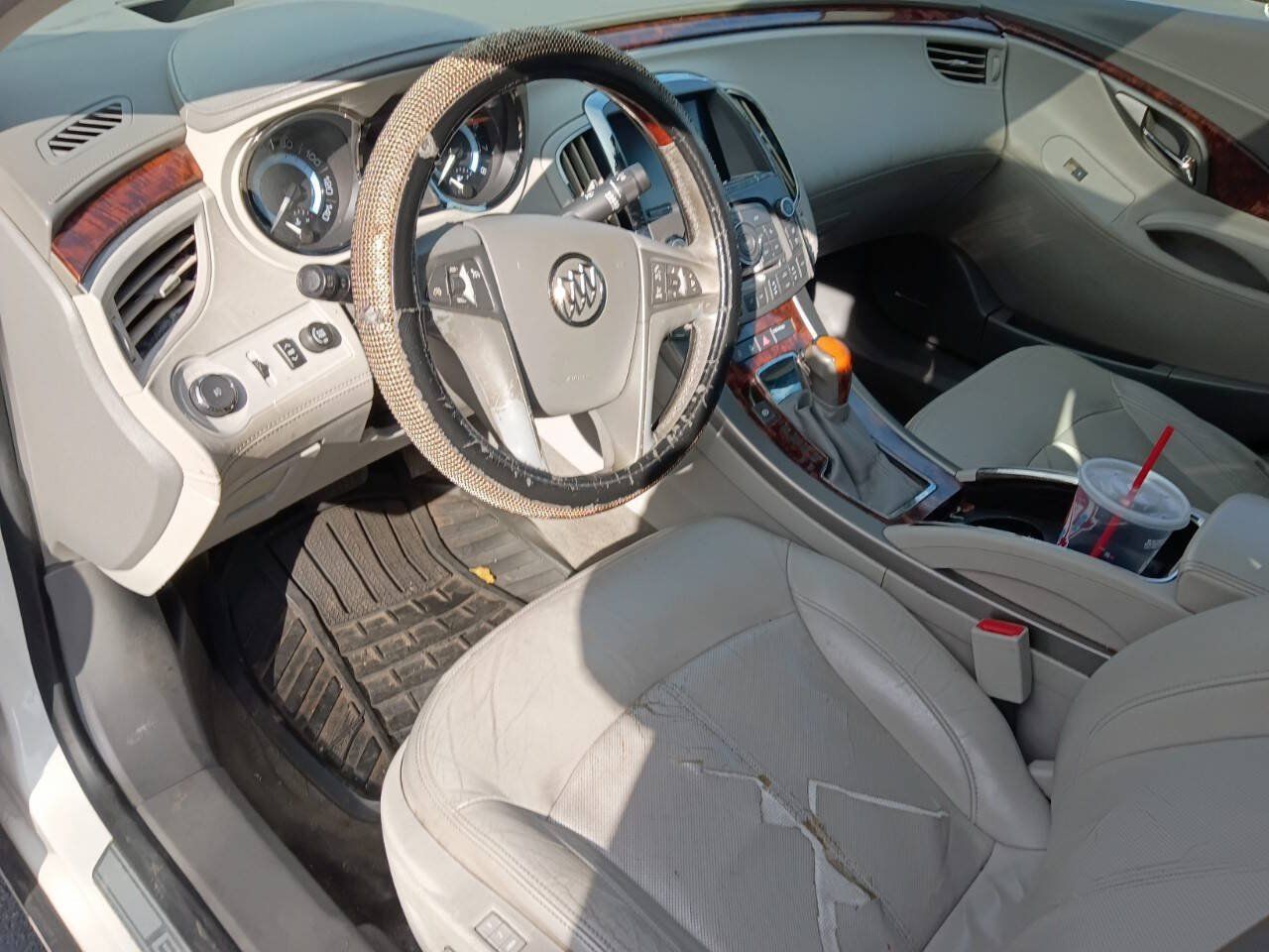 Used 2013 Buick LaCrosse Touring FWD image 6