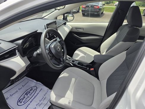 Used 2021 Toyota Corolla LE FWD image 10