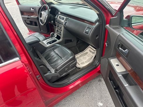 Used 2009 Ford Flex SEL image 35