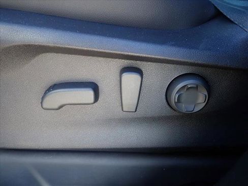 New 2026 Subaru Ascent Limited image 14