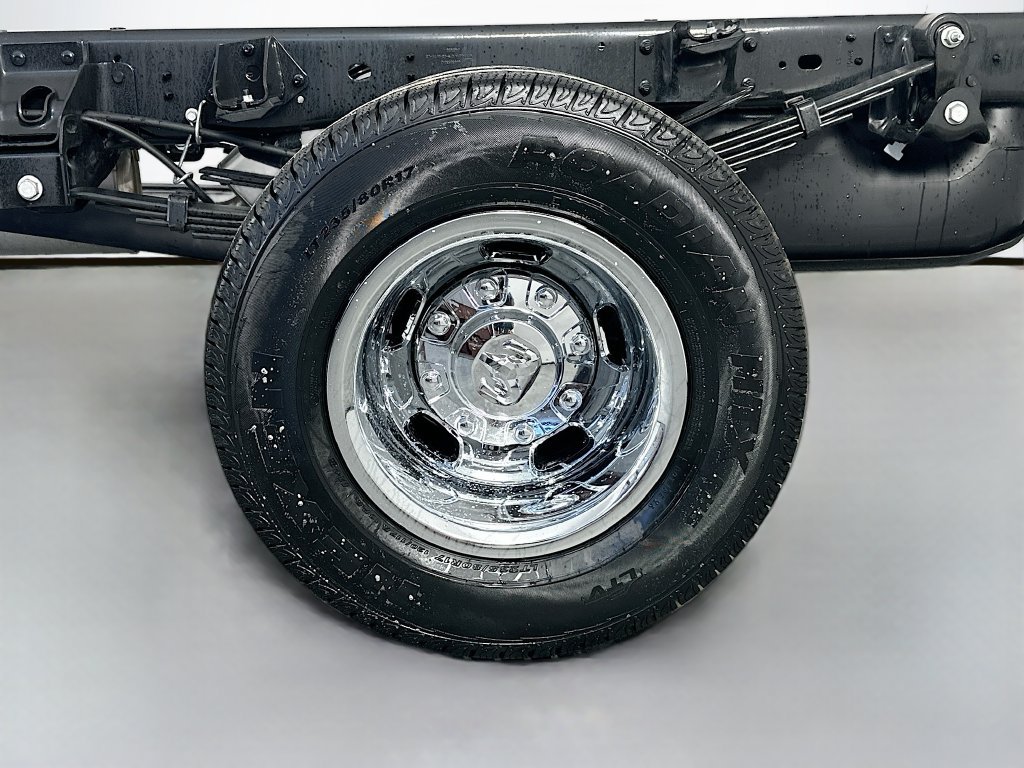 New 2026 RAM 3500 Tradesman w/ Chrome Appearance Group A RWD image 16