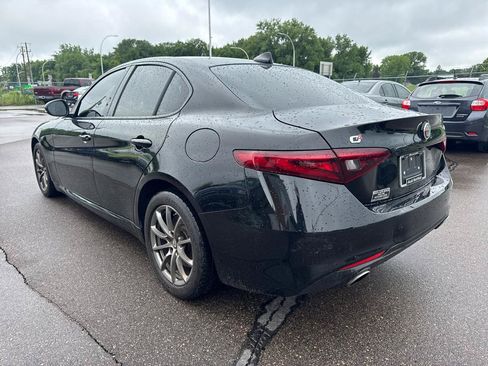 Used 2018 Alfa Romeo Giulia AWD image 7