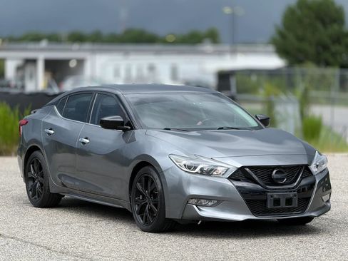 Used 2017 Nissan Maxima 3.5 S FWD image 1