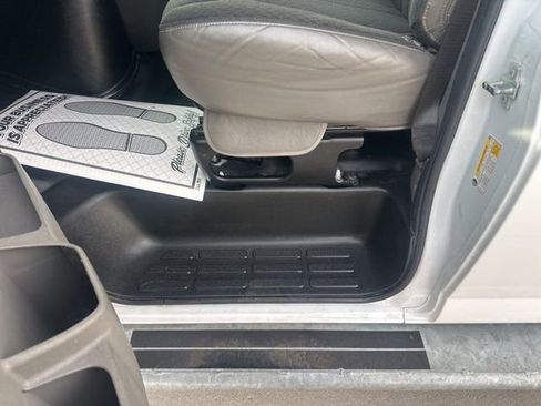 Used 2024 Chevrolet Express 2500 w/ Driver Convenience Package image 23