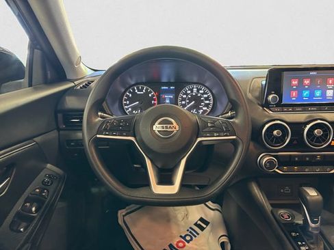 Used 2021 Nissan Sentra S FWD image 13