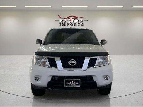 Used 2013 Nissan Frontier SV w/ SV Value Truck Pkg image 8