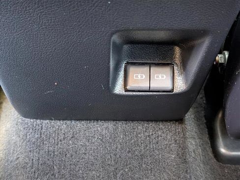 Used 2023 Toyota 4Runner SR5 Premium w/ Moonroof Package image 17