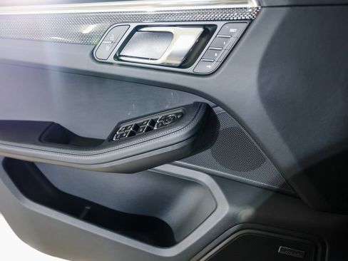 New 2026 Porsche Macan GTS image 23