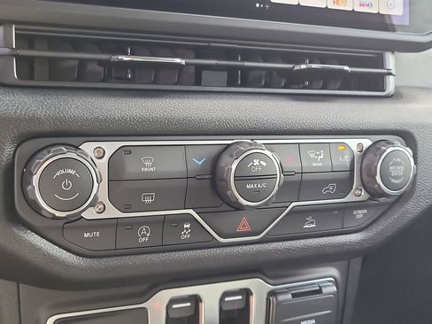 New 2026 Jeep Wrangler Sport AWD/4WD image 22