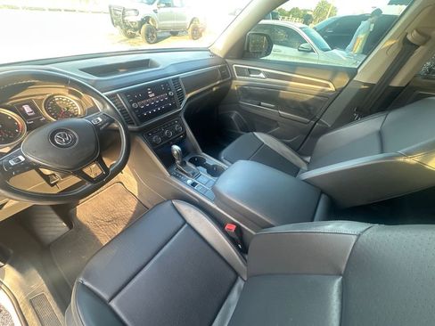 Used 2018 Volkswagen Atlas SE image 23