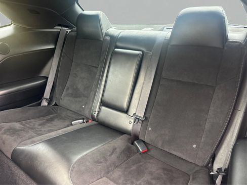 Used 2021 Dodge Challenger R/T Scat Pack RWD image 10