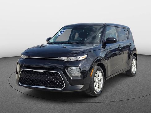 Used 2020 Kia Soul S FWD image 2