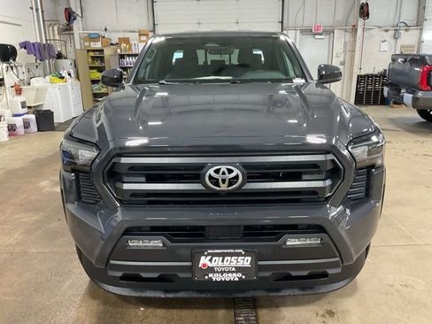 New 2026 Toyota Tacoma SR5 image 2