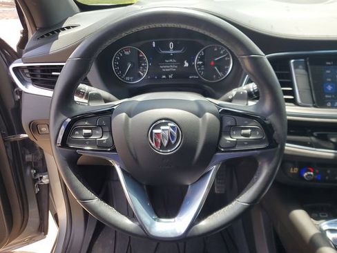 Used 2023 Buick Enclave Avenir FWD image 23
