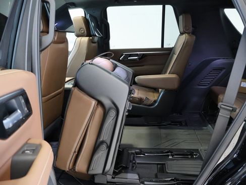 New 2026 Chevrolet Tahoe High Country image 30