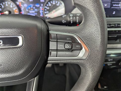 Used 2023 Jeep Compass Sport image 23