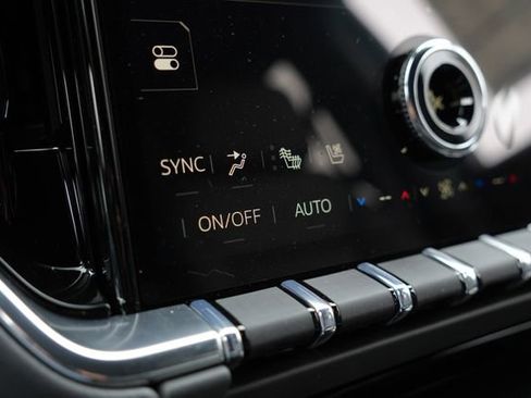 New 2026 GMC Yukon XL Denali w/ Denali Reserve Package image 16