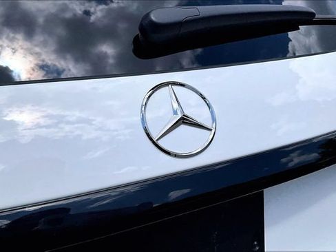Used 2026 Mercedes-Benz GLC 300 4MATIC image 28