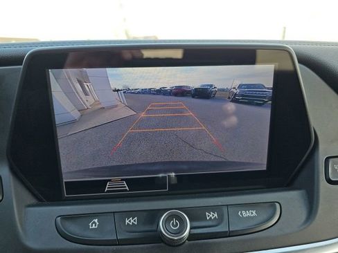 Used 2022 Chevrolet Blazer LT image 16