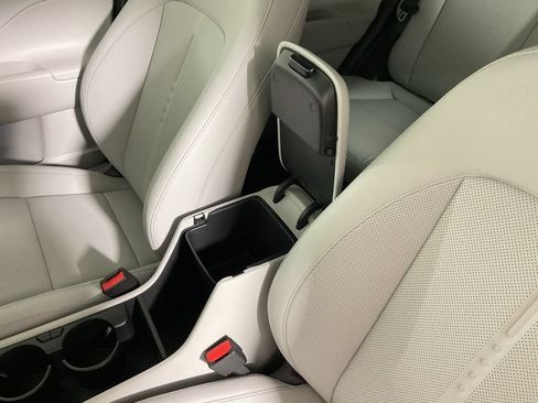 New 2026 Hyundai Kona SEL Premium AWD/4WD image 30