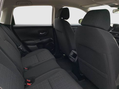 Certified 2025 Honda HR-V LX image 32
