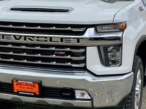 Used 2020 Chevrolet Silverado 2500 LTZ w/ LTZ Plus Package AWD/4WD image 13