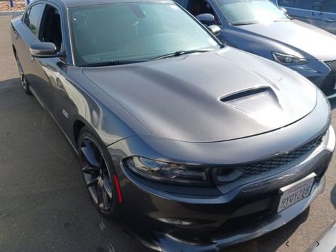 Used 2019 Dodge Charger Scat Pack w/ Plus Group RWD image 1