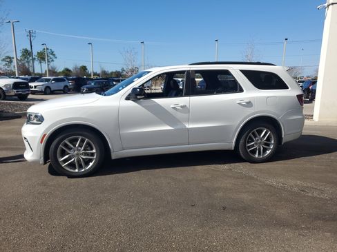Used 2024 Dodge Durango GT image 3