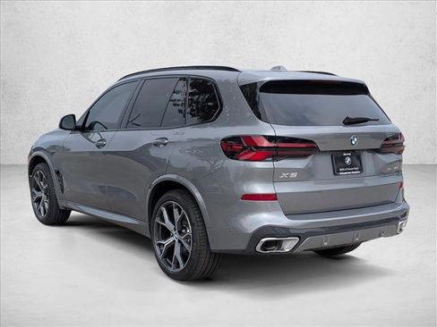 New 2026 BMW X5 sDrive40i w/ M Sport Package image 8