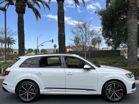 Used 2021 Audi Q7 3.0T Premium Plus w/ Premium Plus Package image 21