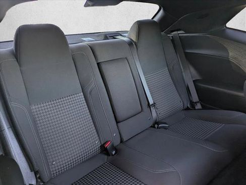 Used 2019 Dodge Challenger SXT w/ Blacktop Package image 17