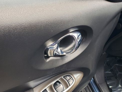 Used 2014 Nissan Juke SL AWD/4WD image 14
