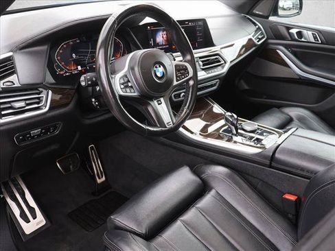 Used 2020 BMW X5 xDrive40i w/ M Sport Package AWD/4WD image 12