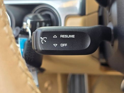 Used 2013 Porsche Boxster image 27