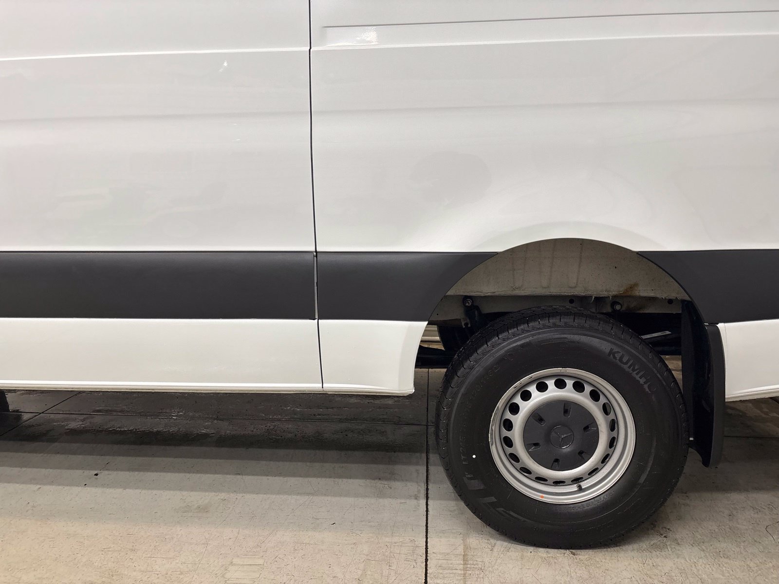 Used 2019 Mercedes-Benz Sprinter 4x4 144 image 6