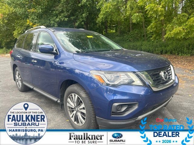 Used 2017 Nissan Pathfinder S AWD/4WD image 1