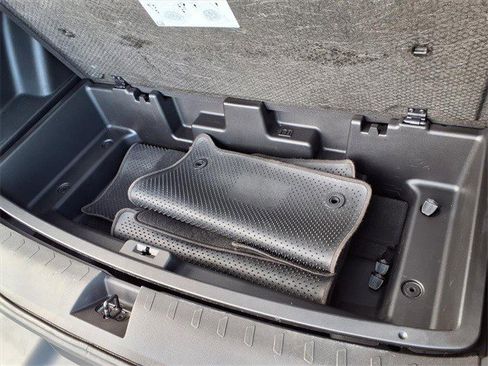 Certified 2021 Chevrolet Traverse LS image 22