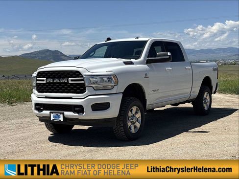 Used 2022 RAM 2500 Big Horn AWD/4WD image 1