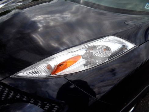 Used 2013 Nissan Juke S image 9