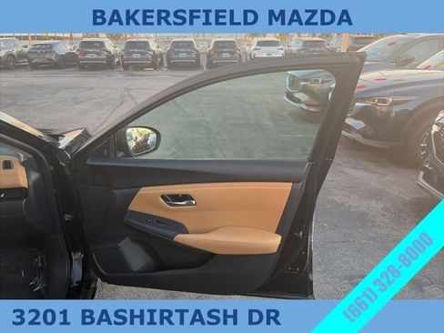 Used 2023 Nissan Sentra SV w/ SV Premium Package image 19