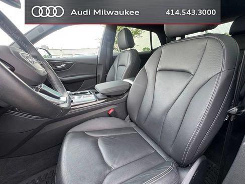 Used 2023 Audi Q8 Premium Plus w/ Premium Plus Package AWD/4WD image 9