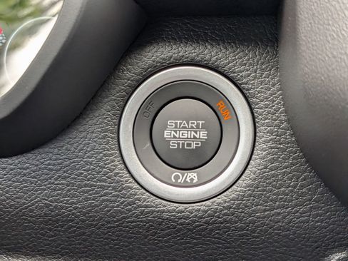 New 2026 RAM 1500 Express AWD/4WD image 25