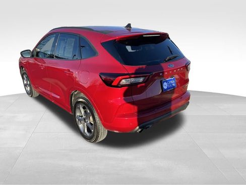 Used 2023 Ford Escape ST-Line w/ Tech Pack #1 image 4