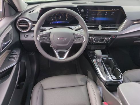 New 2026 Chevrolet Trax ACTIV w/ Sunroof Package FWD image 21