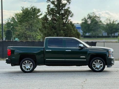 Used 2015 Chevrolet Silverado 1500 High Country w/ High Country Premium Package AWD/4WD image 7