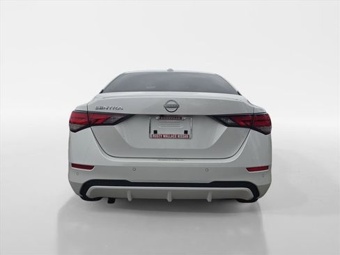 Used 2025 Nissan Sentra SV image 5