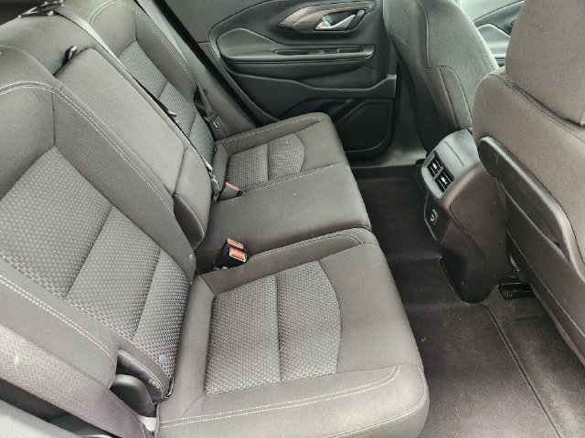Used 2024 GMC Terrain SLE AWD/4WD image 31